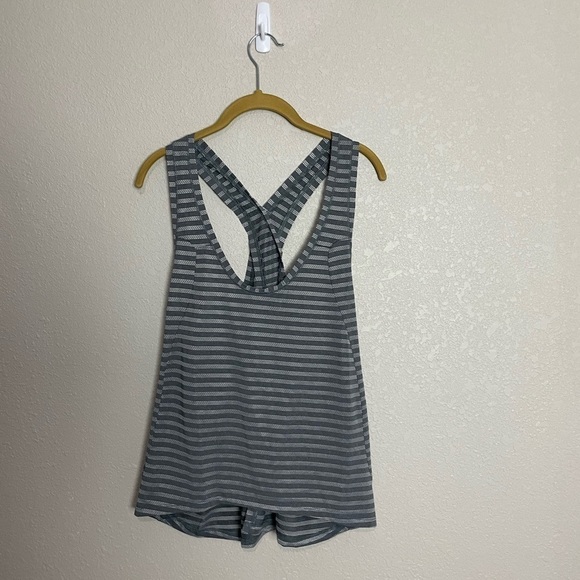 Zyia Stripe Strappy Athletic Tank - Picture 4 of 5